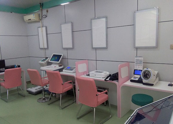 �dƽ���˴�����{(di��o)�н���һ�w�C