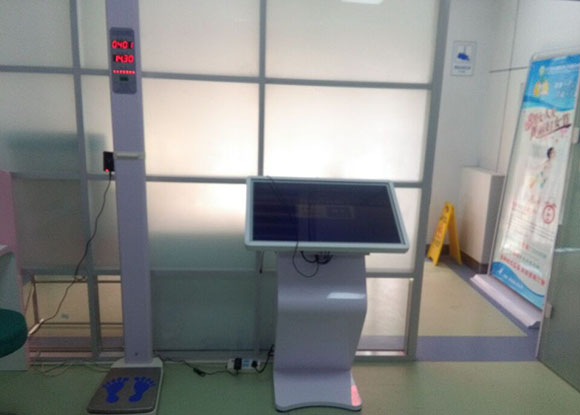 �V���R�����lӋ�օ��^���_�^����һ�w�C